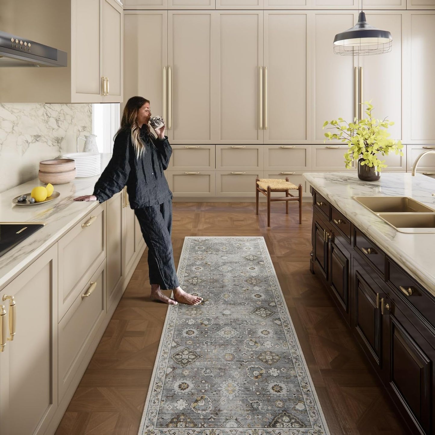 Washable Runners for Hallways Kitchen Rugs: 2'6"x8' Runner Rug Stain Resistant Non Slip Low Pile Soft Carpet Runners for Hallways Indoor Entryway Kitchen Laundry Room Bedroom Bathroom Farmhouse