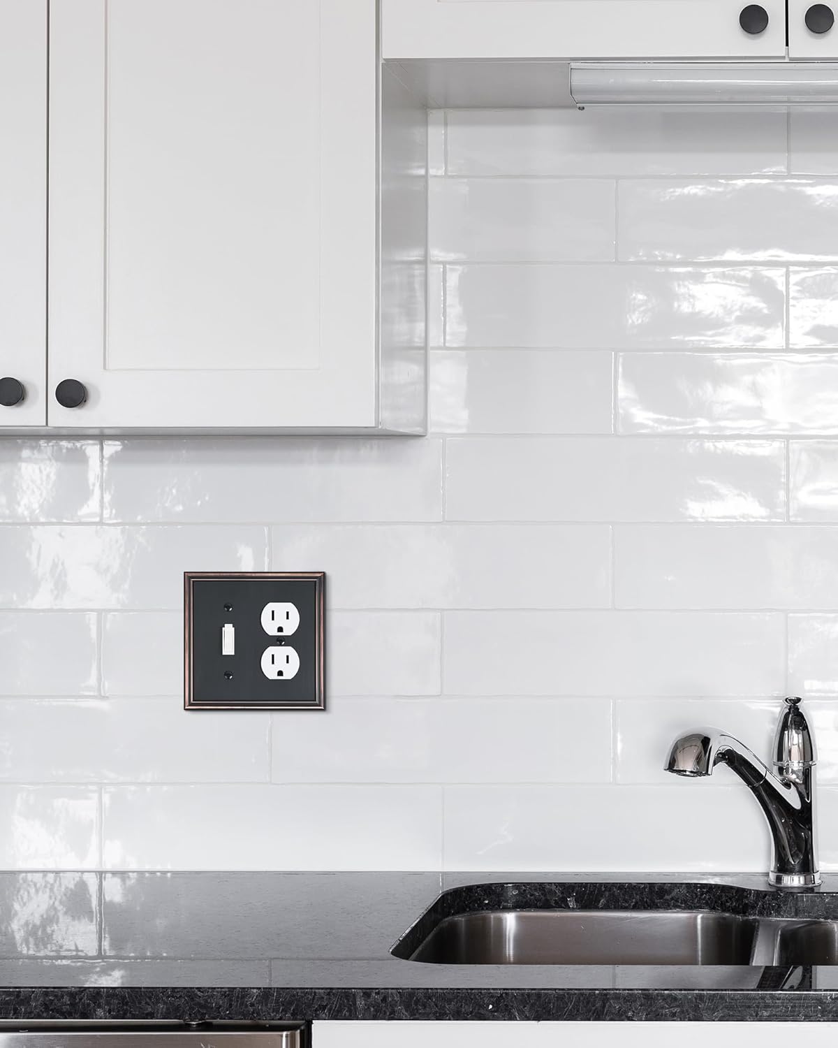 2-Pack Combo Toggle/Duplex Light Switch Cover Plate, Aged Bronze Wall Outlet Cover Plate, Decorative Wall Receptacle Cover for Electrical Outlets, Light Switch, Durable Solid Zinc Alloy