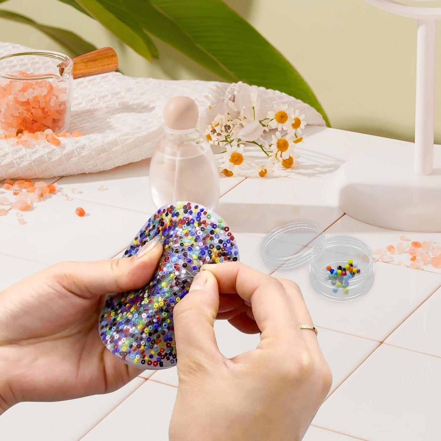 Skin Picking Fidget Toys - 3Pcs Skin Picky Pads to Pick with Plastic Transparent Box, Facial Scratching Trichotillomania Sensory Anxiety Stress Reliever for Adults Teens (Circle 10CM)