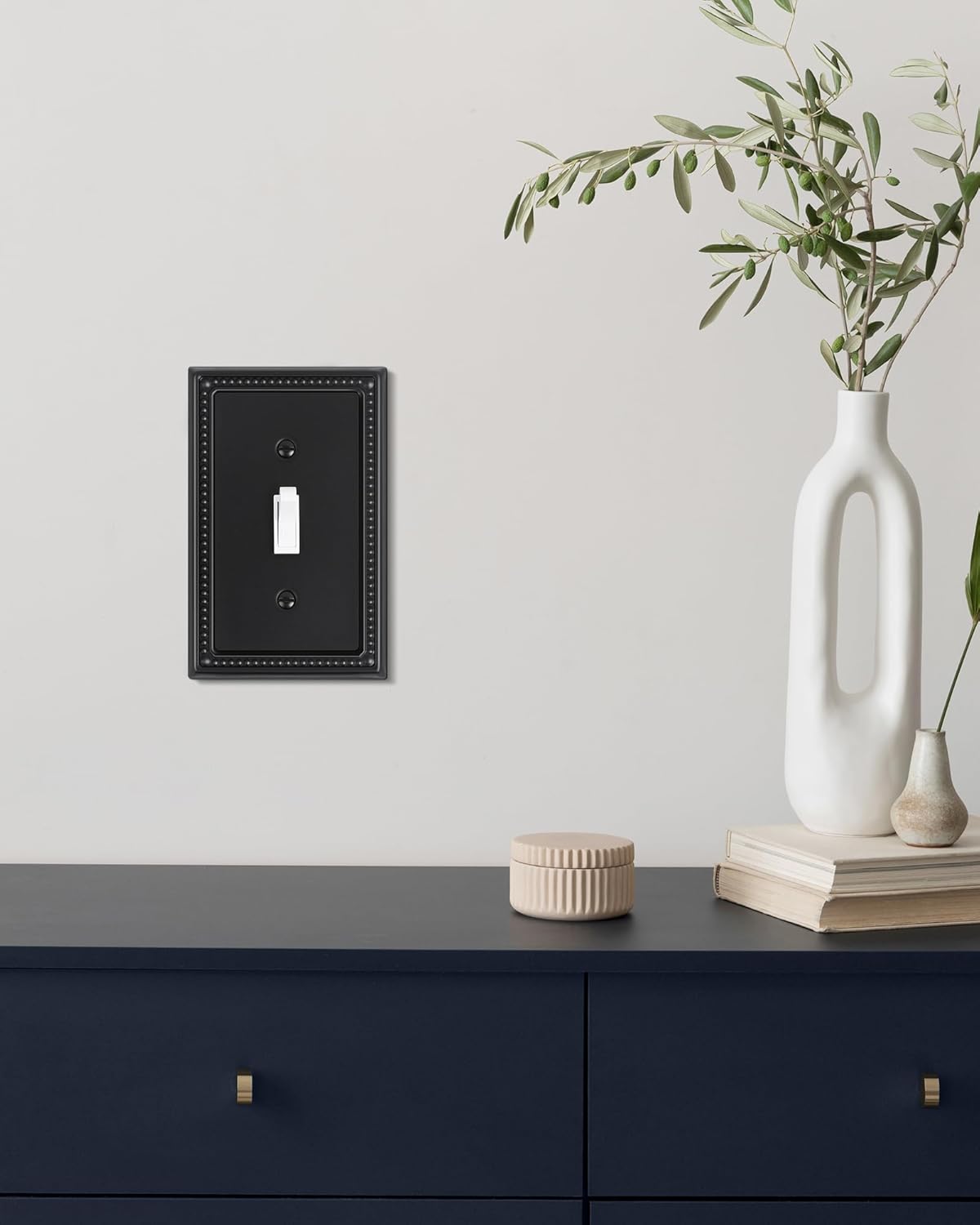 2-Pack Single Toggle Light Switch Cover Plate, Pearls Decorative Switch Plate Covers, Black 1 Gang Metal Wall Plate, Corrosion Resistant