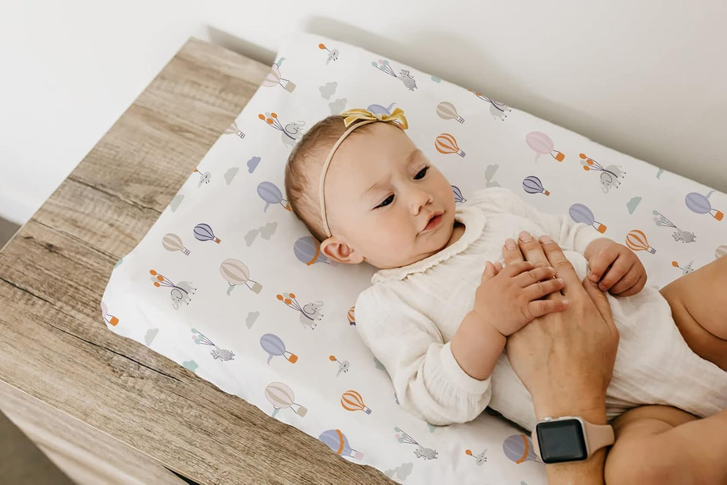 TotAha Premium Stretchy Changing Pad Covers (2-Pack)-Hypoallergenic, Silky Comfort, Buttery Soft, Calming Effect, All-Season Jersey-Knit 32 X 16 X 5'' Deep Pocket (Air Balloon & Sailboat)