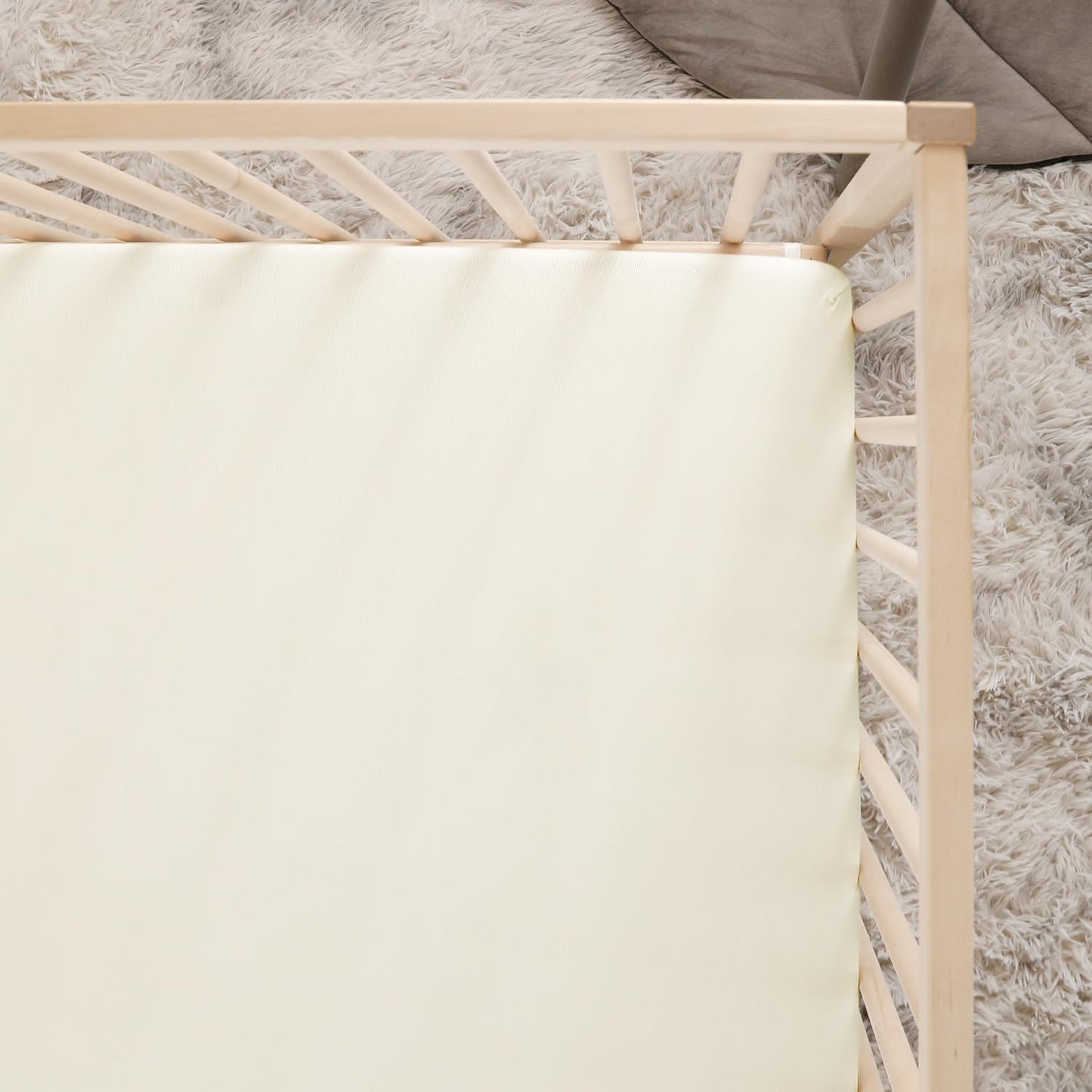 GRSSDER Mini Crib Sheets Fitted, Pack and Play Sheets 2 Pack, Ultra Soft Stretchy Pack N Play Sheets, Universal Fit for Playard Mattress, Jersey Crib Sheets for Boys and Girls, Cream/Pink