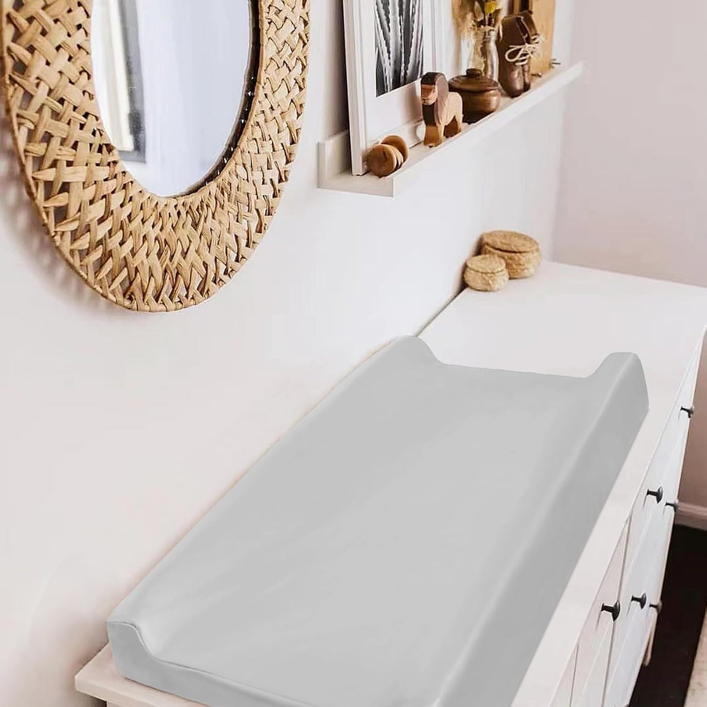 Owlowla Changing Pad Cover,Waterproof Changing Pad Covers-Soft Leather Diaper Changing Table Cover,Fits Standard Changing Pads for Baby Boy Girl（Light Gray）