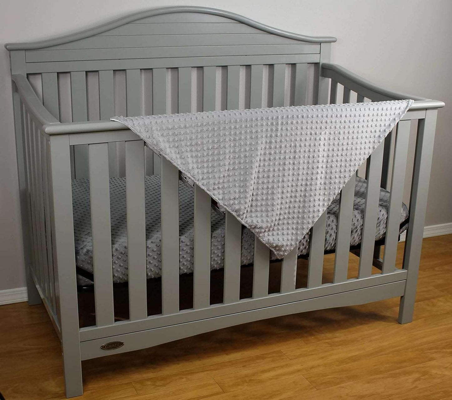 Top Tots Baby Blanket – Soft Plaid Animal Print with Bears, Deer & Trees – White Front, Gray Dotted Minky Back