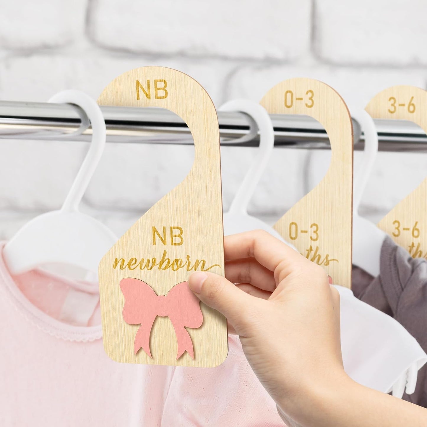 R HORSE Wooden Baby Closet Dividers - 8Pcs 3D Coquette Pink Bow Baby Closet Organizer Double-Sided Newborn Clothes Size Hanger Dividers Nursery Birthday Gift for Boy Girl (0-24 Months)