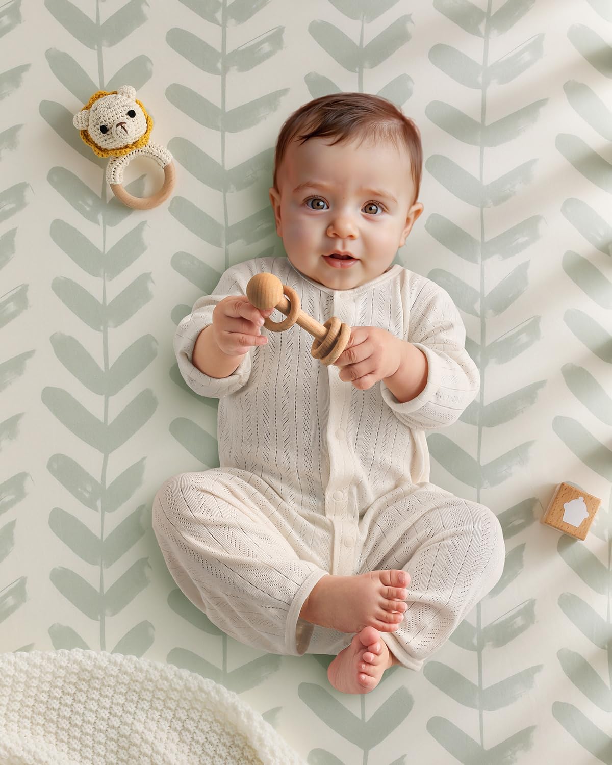 Yoofoss Baby Crib Sheets 2 Pack for Boys and Girls - 52x28 Fitted Crib Sheet Neutral Fits for Standard Crib and Toddler Mattress, Ultra Soft Breathable Microfiber Forest Bear