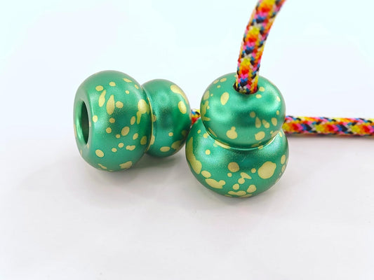 Begleri Fidget Beads - Worry Fidget Beads Spin & Bump - Made of Aluminum Alloy - for Men Women Youngs Skill Players Creates a Bit of Magic for You (Cala-Yellow&Green)
