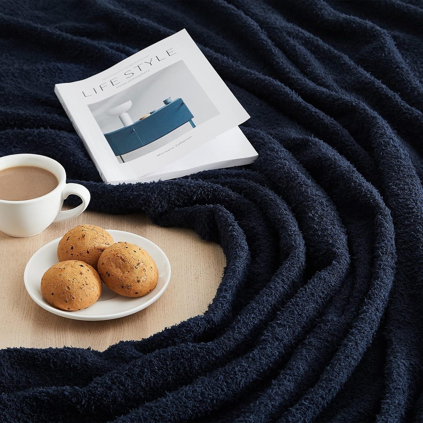 CYMULA Super Soft Knit Throw Blanket Twin Size Navy-Lightweight Plush Fuzzy Fluffy Warm Cozy Blankets and Throws for Sofa Bed All Season Use, 60x80 inches