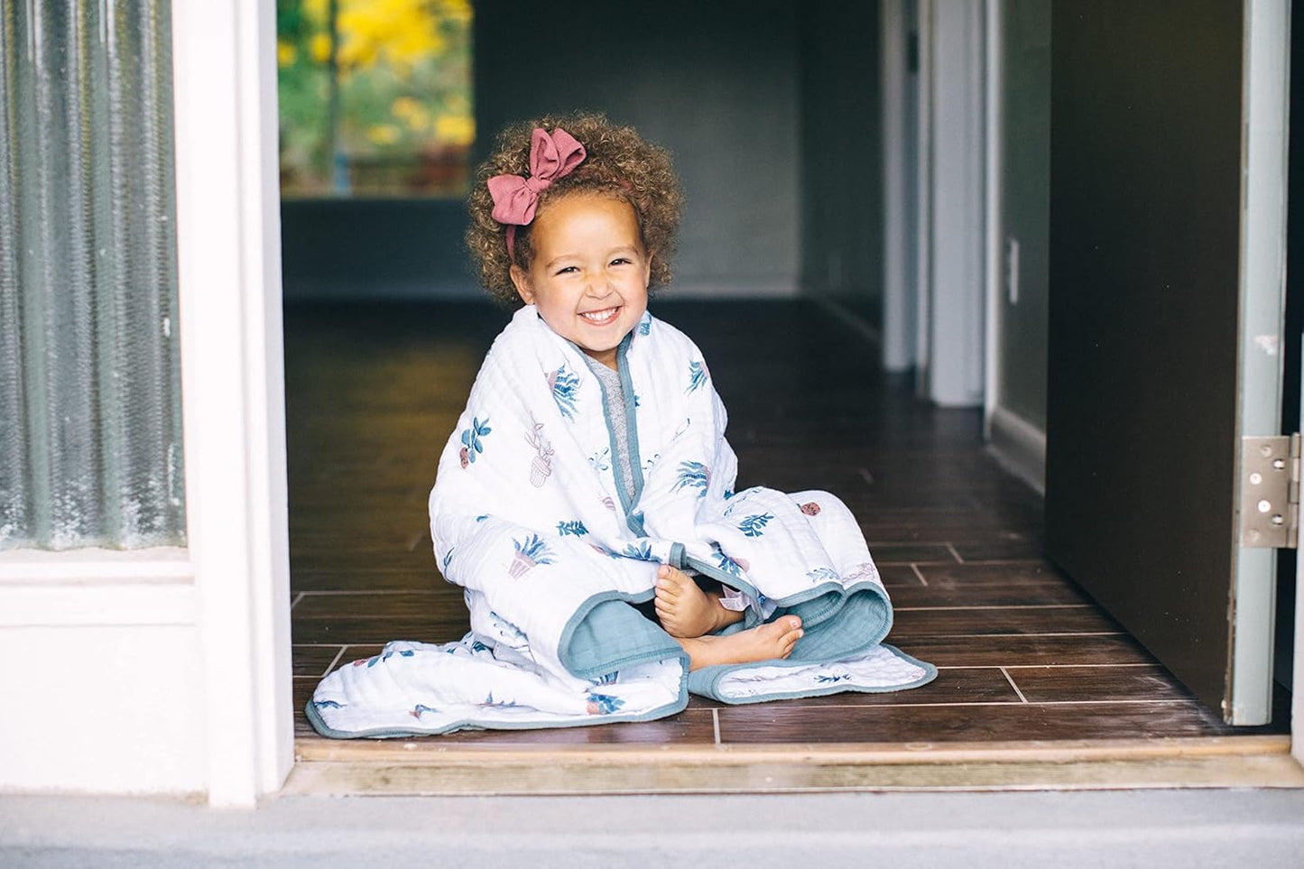 Little Unicorn Original Premium Cotton Quilt | Multi-Layered & Extra-Soft Muslin Fabric |for Babies & Toddlers (Prickle Pots)