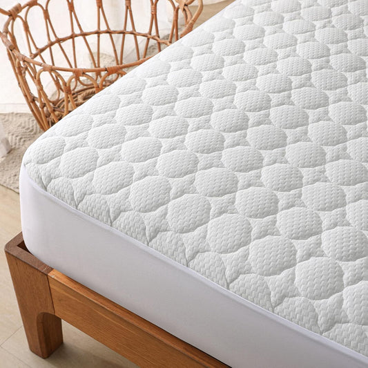 Twin XL Size Waterproof Mattress Protector Fitted Quilted Mattress Pad Cover with Deep Pocket Up to 15''