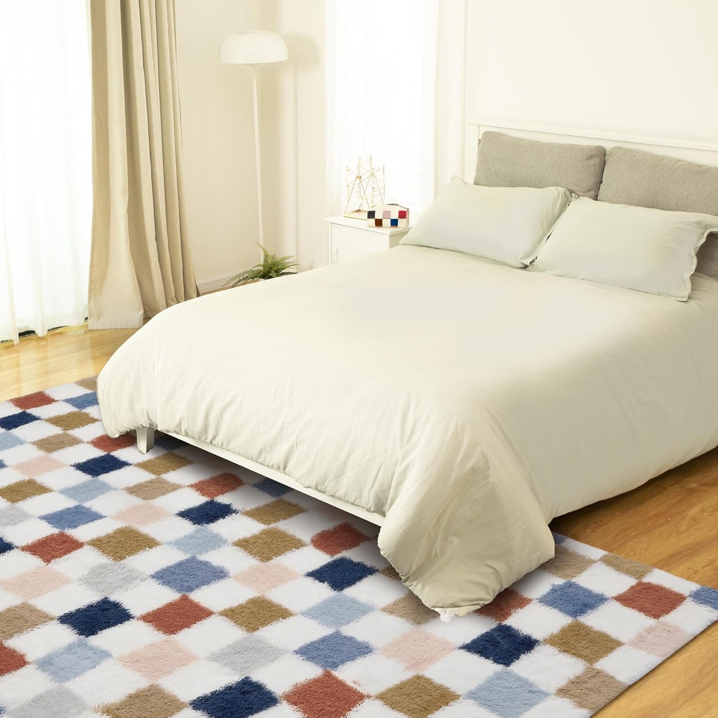 Super Soft Rug for Bedroom, 8x10 Ft Rainbow Area Rug Classic Checkered Shaggy Rug Anti-Skid High Pile Soft Fluffy Fuzzy Carpet for Living Room Bedroom Kids Room Nursery, Dorm Home Decor