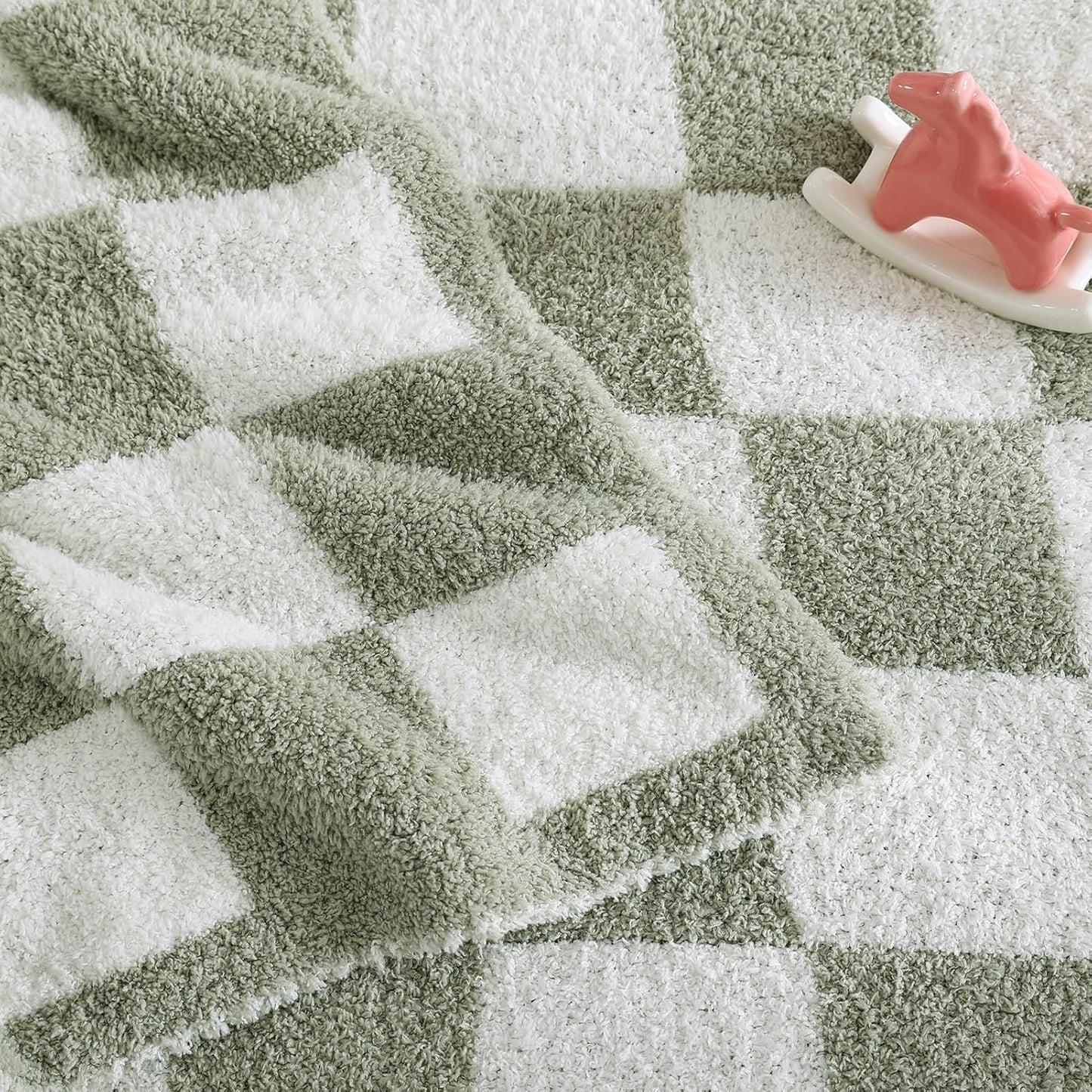 WRENSONGE Checkered Throw Blanket, Sage GreenSoft Cozy Fluffy Warm Hand Made Throw Blankets for Couch, Sofa, Chair, Bed, Camping, Picnic, Travel Lightweight Bed Blanket - 30"*40"