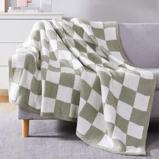 WRENSONGE Checkered Throw Blanket, Sage Green Soft Cozy Fluffy Hand Made Throw Blankets for Couch, Sofa, Chair, Bed, Camping, Picnic, Travel Lightweight Bed Blankets for Women Mothers Birthday Gifts