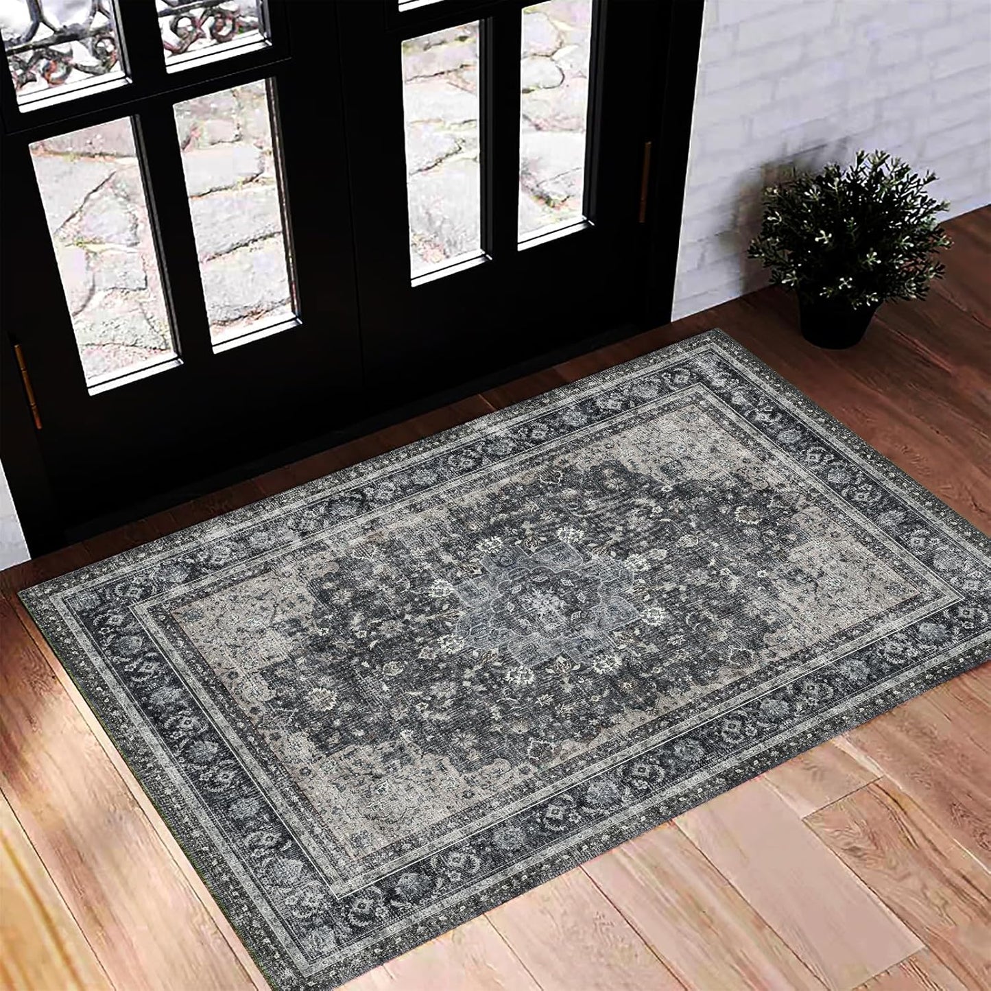 Washable Area Rug 2'x3' Door Mat Vintage Distressed Doormat Indoor Entrance Traditional Thin Rug Floral Print Non Slip Carpet for Kitchen Bathroom Bedroom Living Room